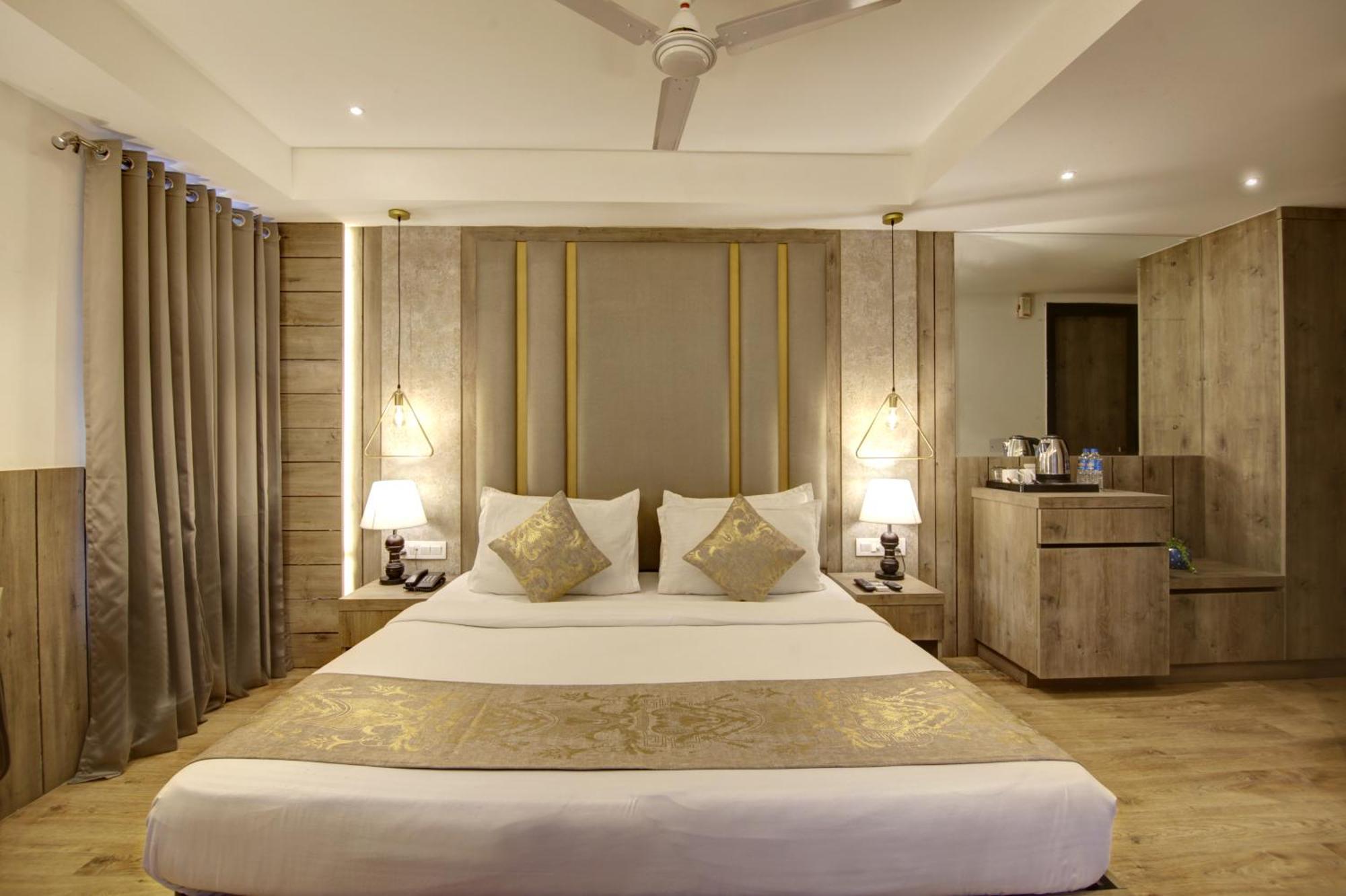 Hotel Town Pallace Inn Patel Nagar New Delhi Exterior foto