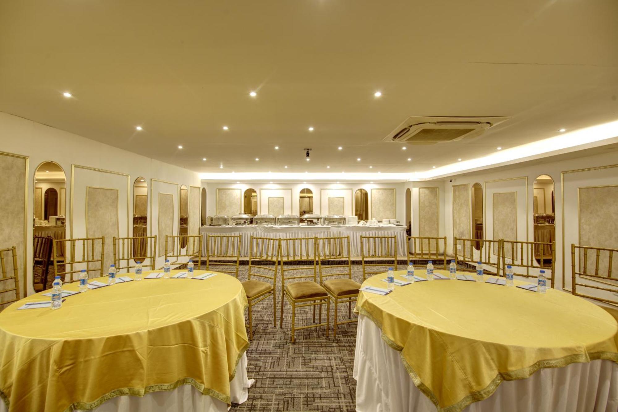 Hotel Town Pallace Inn Patel Nagar New Delhi Exterior foto