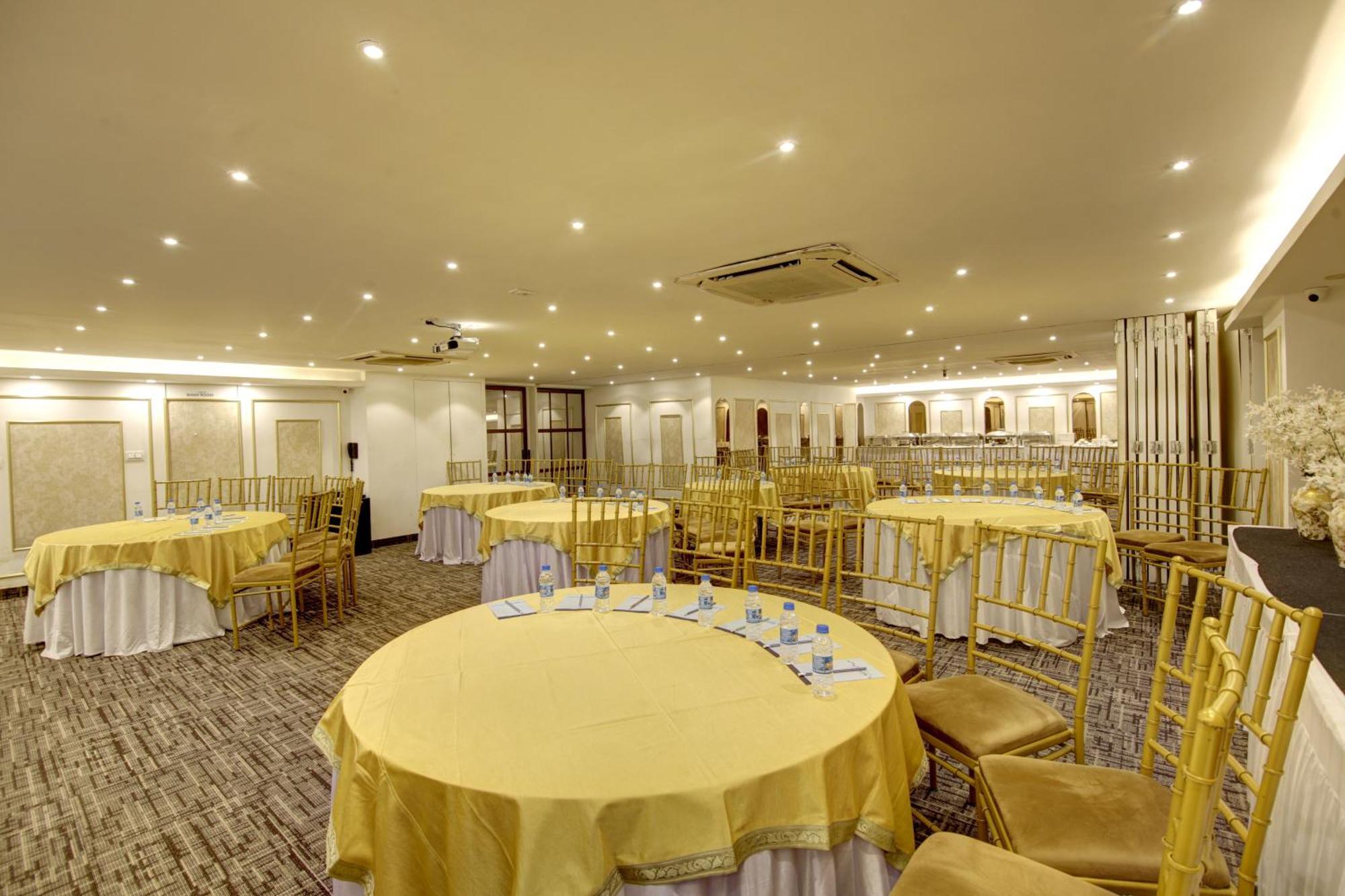 Hotel Town Pallace Inn Patel Nagar New Delhi Exterior foto