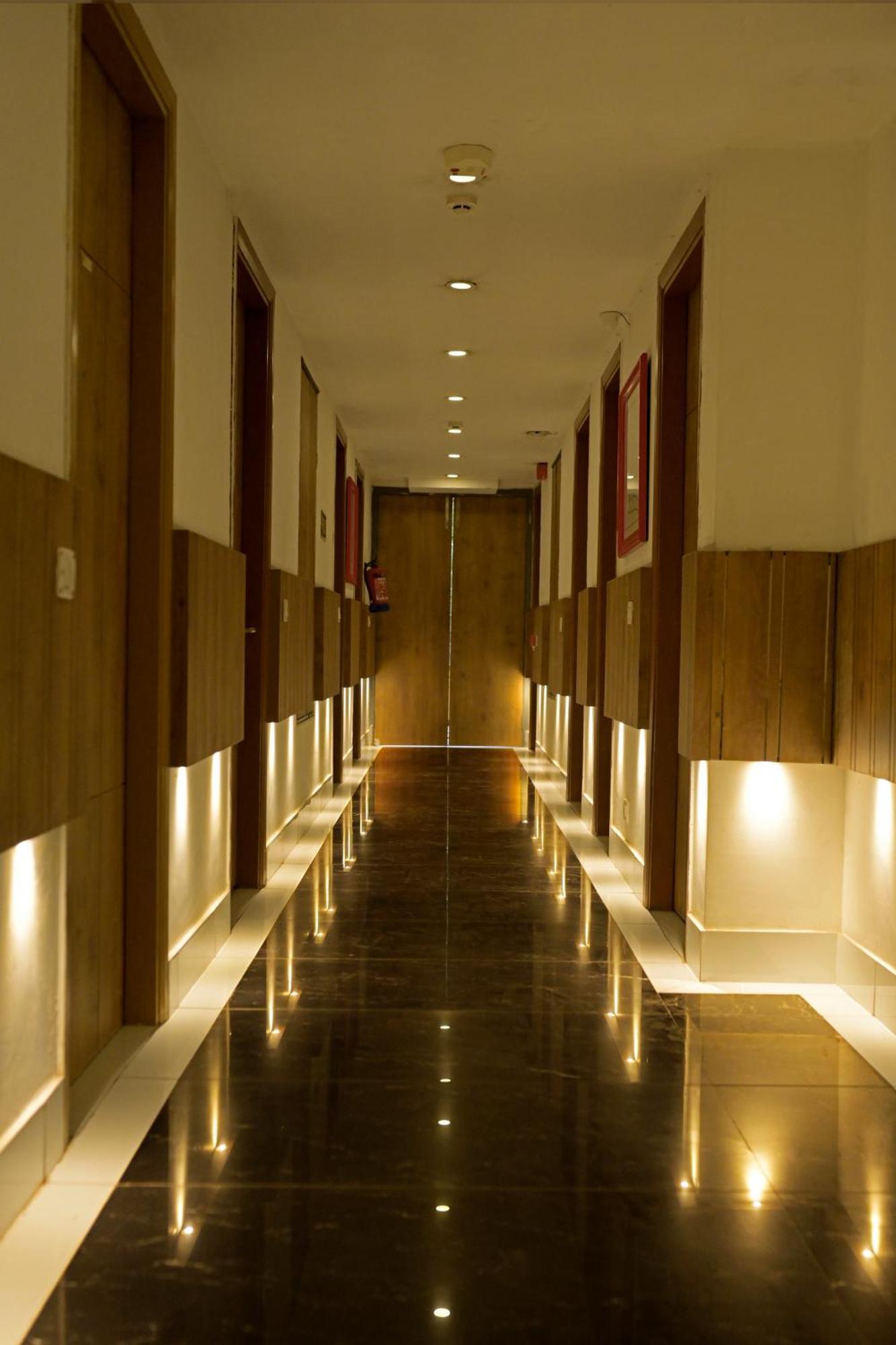 Hotel Town Pallace Inn Patel Nagar New Delhi Exterior foto